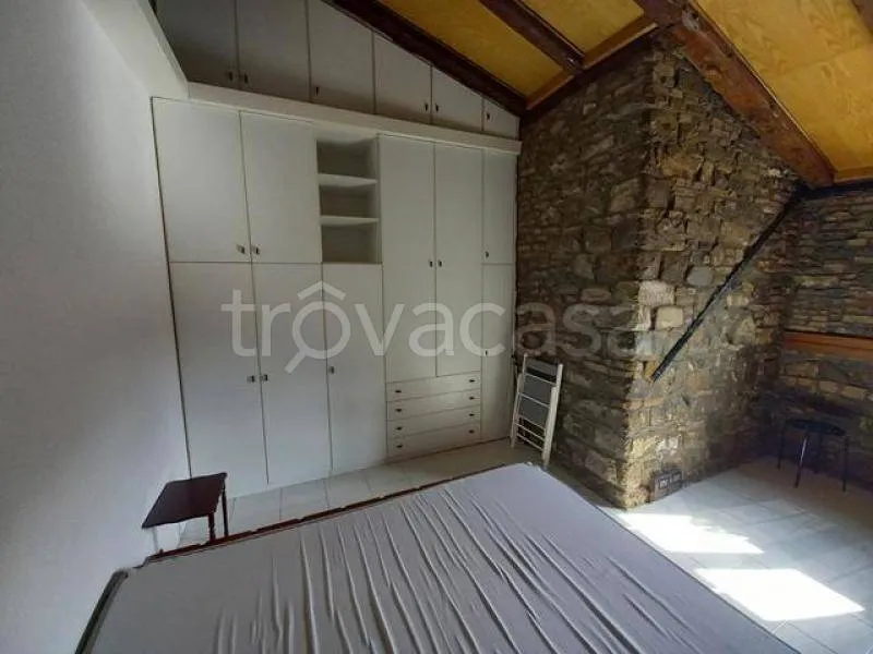 Magamistoad - Mansarded Flat in Historic Palazzo, Trieste