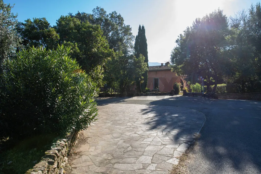 Extérieur - Rustic Casale with Tennis Courts near Lucca