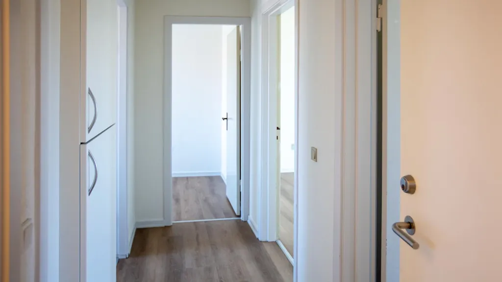 Hallway - Renovated Flat with New Features in Frederikshavn