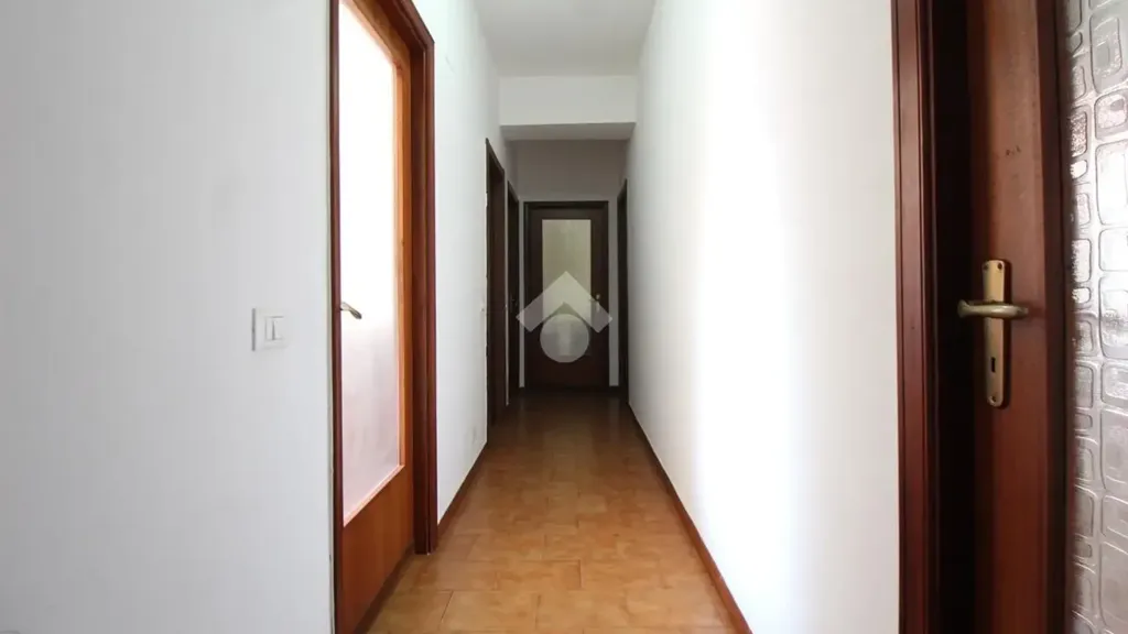 Hallway - Apartment with Garage in Villa San Giovanni
