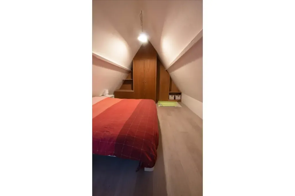 Chambres - Villa Semi-Détachée avec Jardin à Ostende