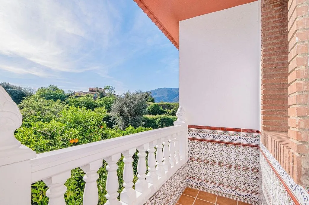 Balcon - Chalet with Pool and Terrace in Órgiva