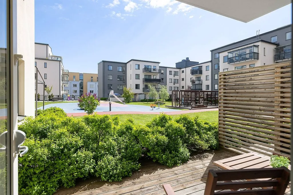 Jardin - Apartment with Garden in Barkarby