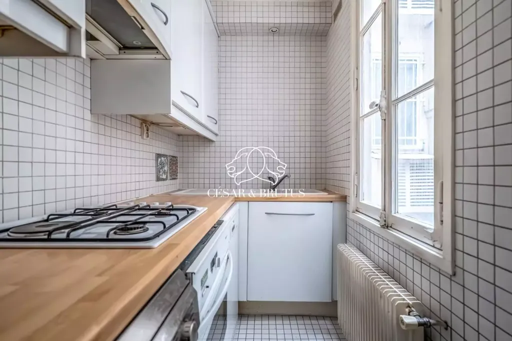 Cuisine - Appartement 3 Pièces Haussmannien à Paris 9ème