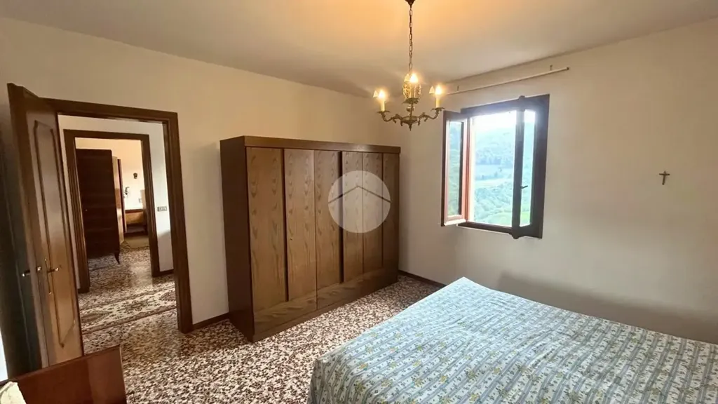 Bedrooms - Independent House with Panoramic View in Vigolo