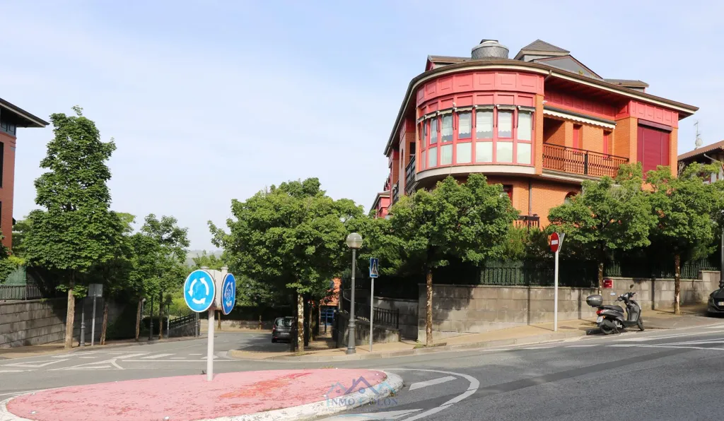 Extérieur - Duplex with Pool and Terrace in Mendibil Centre