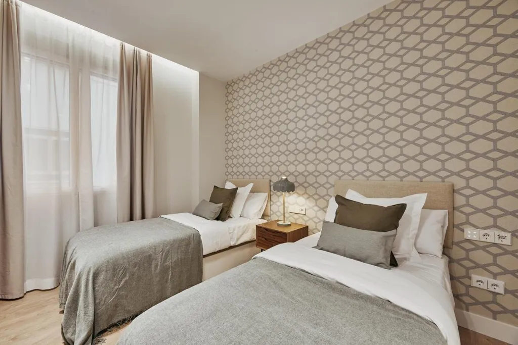 Chambres - Spacious Apartment with Balcony in Madrid