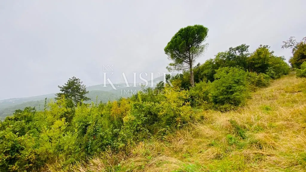Jardin - Building Land with Sea View in Medveja