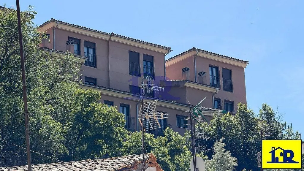 Exterior - Duplex with University Proximity in San Antón, Cuenca