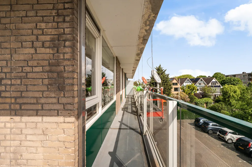 Rõdu - 3-Bedroom Apartment with Water View in Maassluis