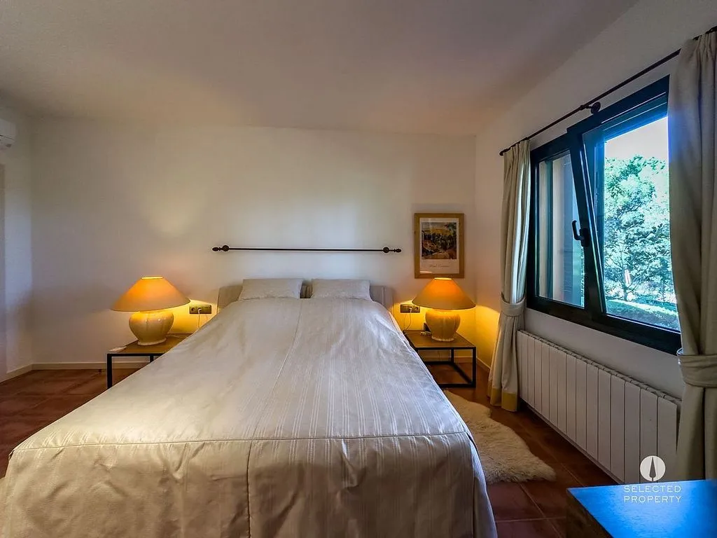 Chambres - Luxury Villa with Golf Views in Navata