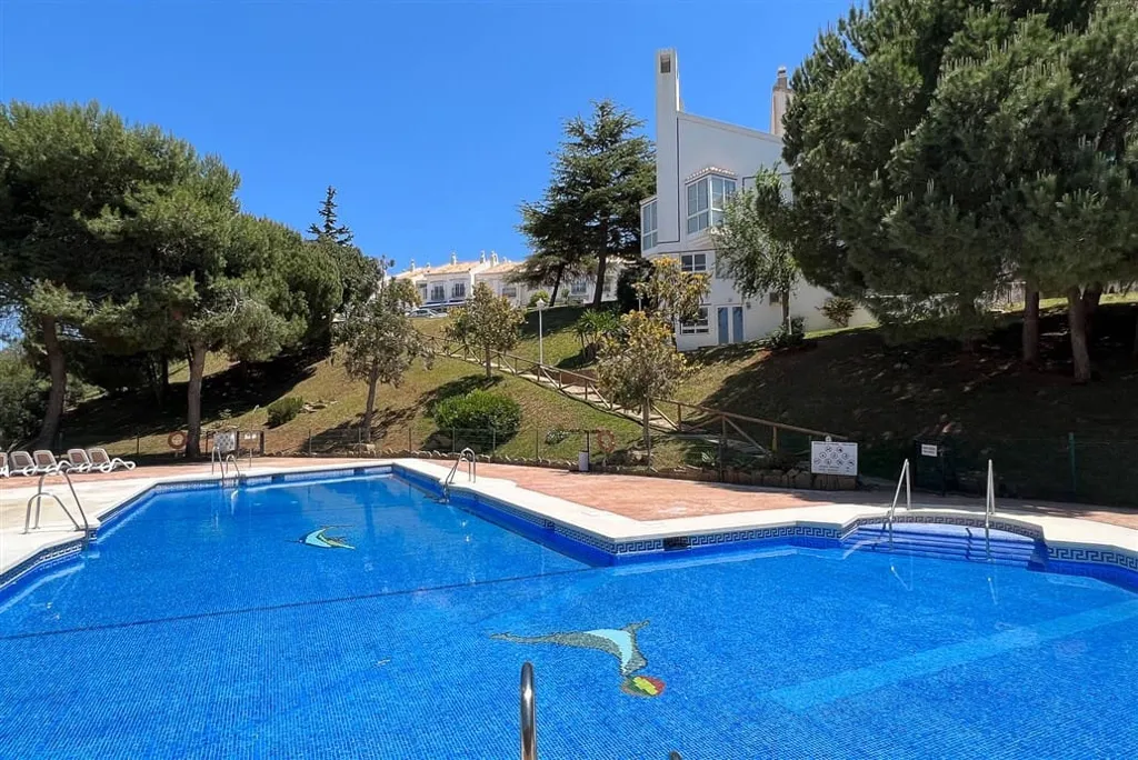 pool_area