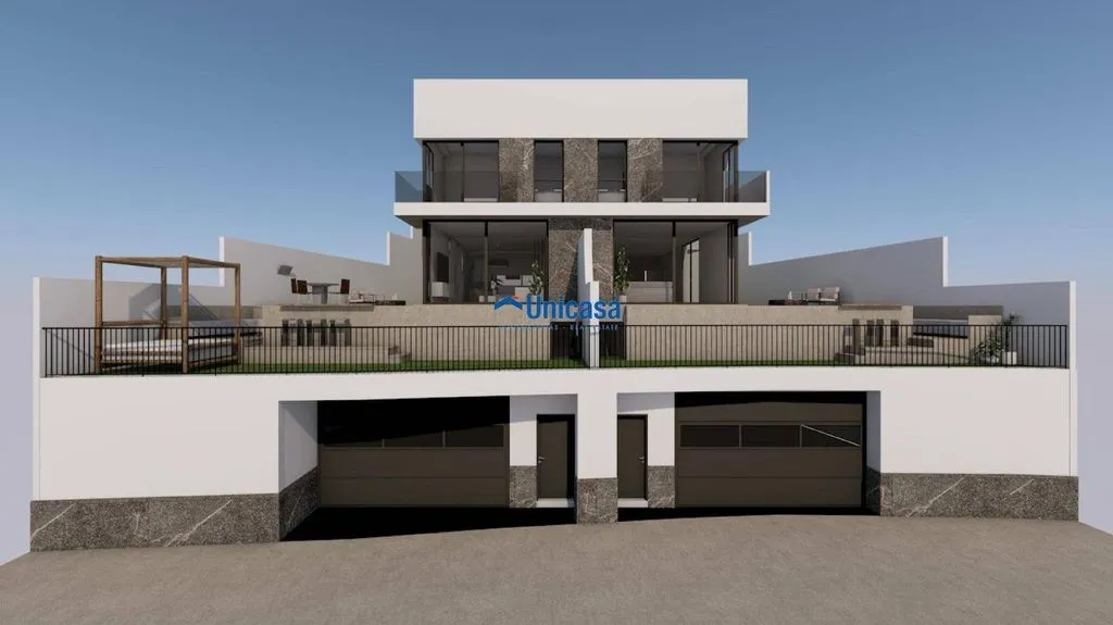 New Chalet with Pool in Puerto de la Torre