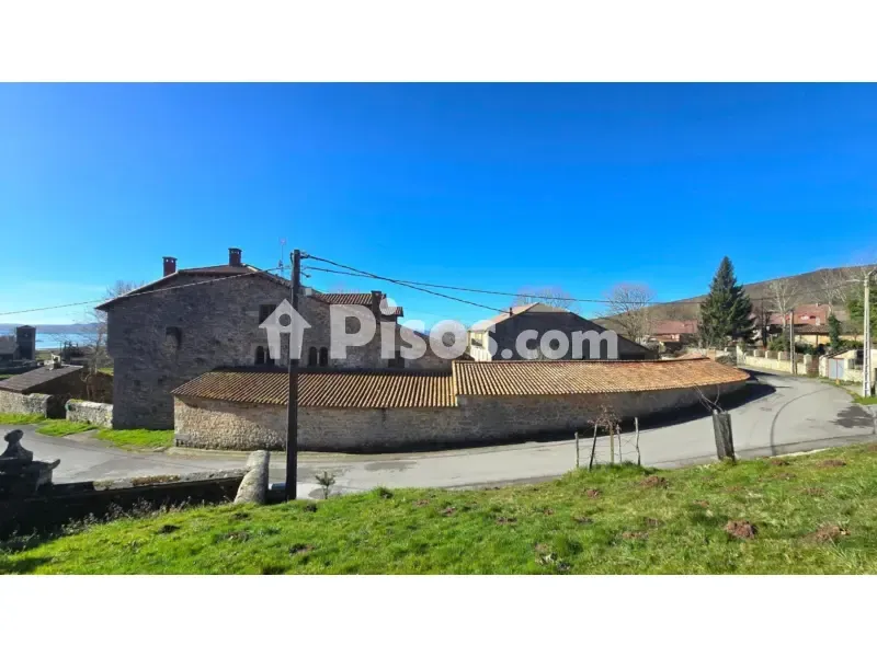 Giardino - Mountain House with Ebro Dam View in Campoo de Yuso