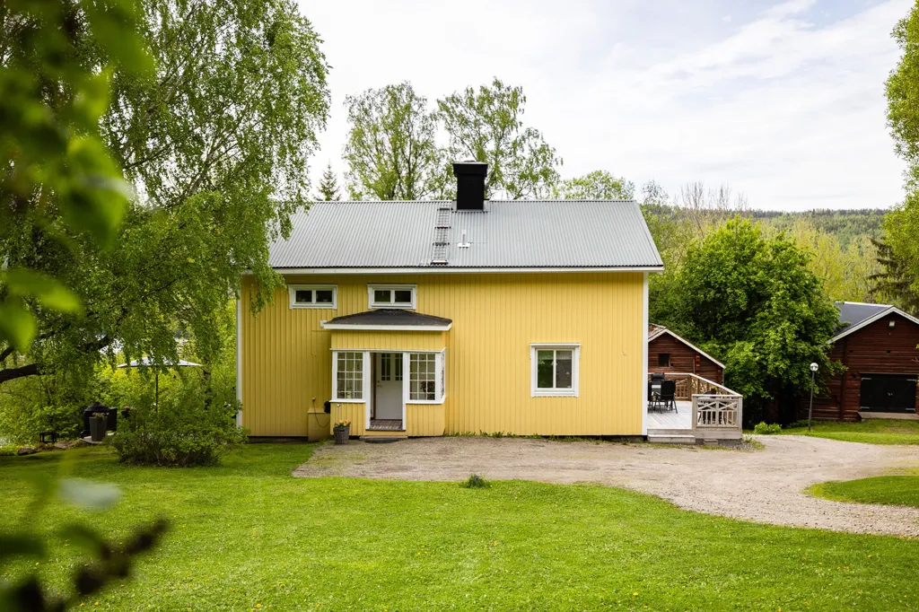 Extérieur - Historic Villa with Forest View in Västloning