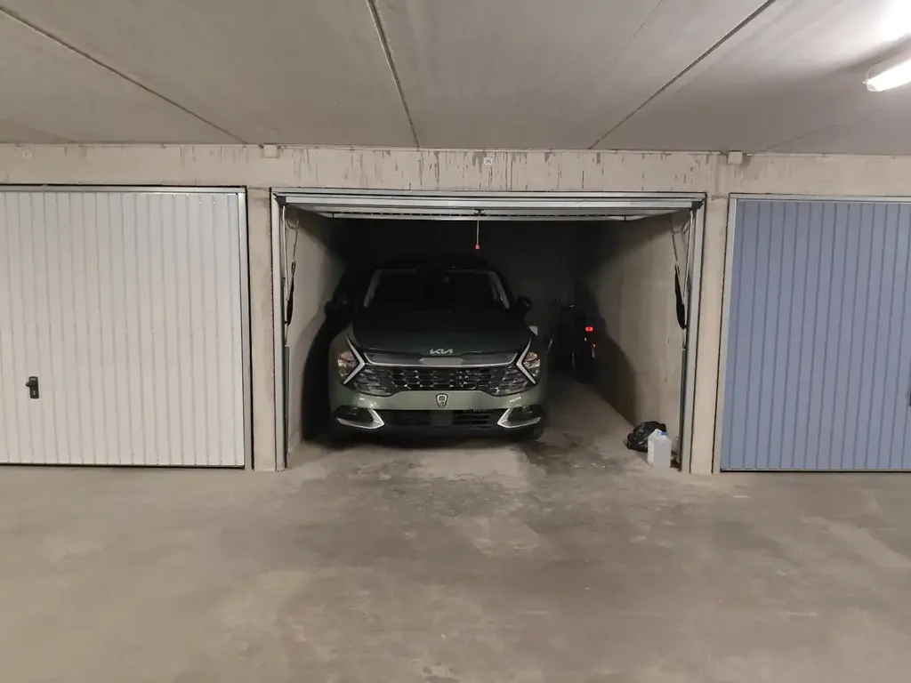 Garage - Underground Garage in Central Middelkerke
