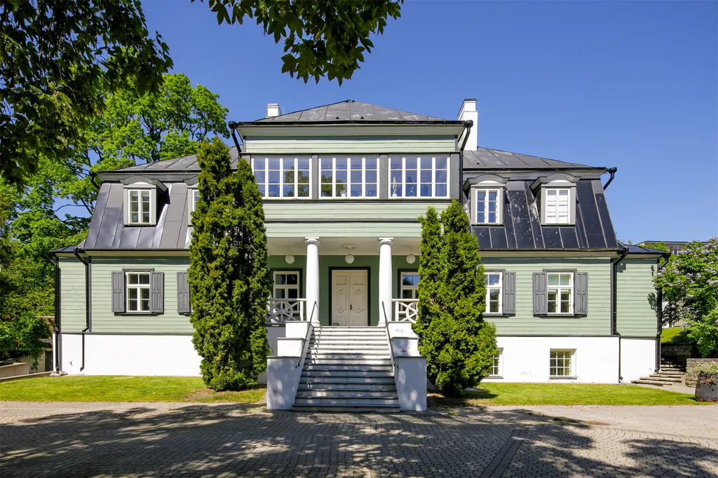 Exterior - Historic Villa with Garden in Tallinn
