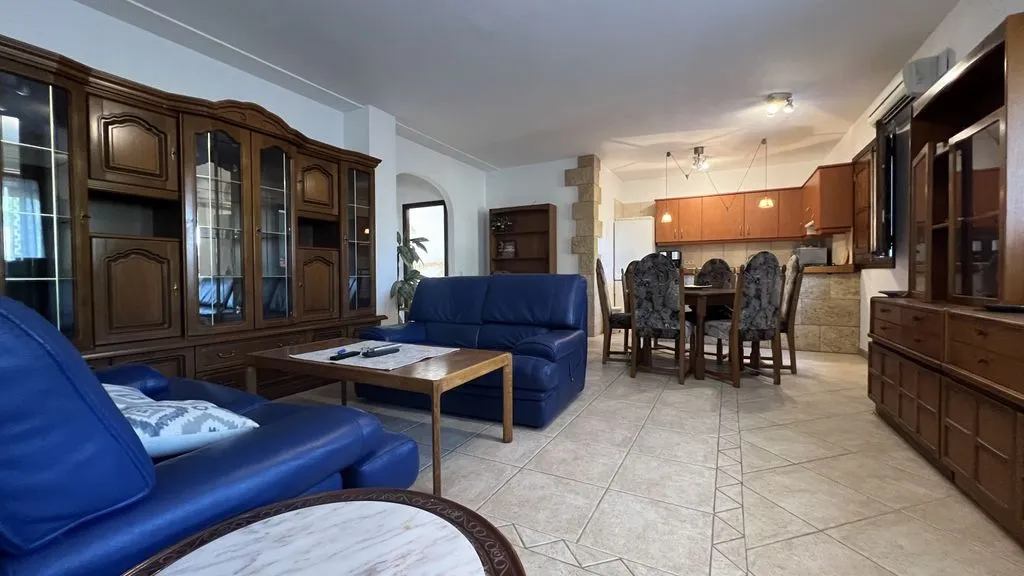 Elutuba - Luxury House with Warehouse in Pedreguer