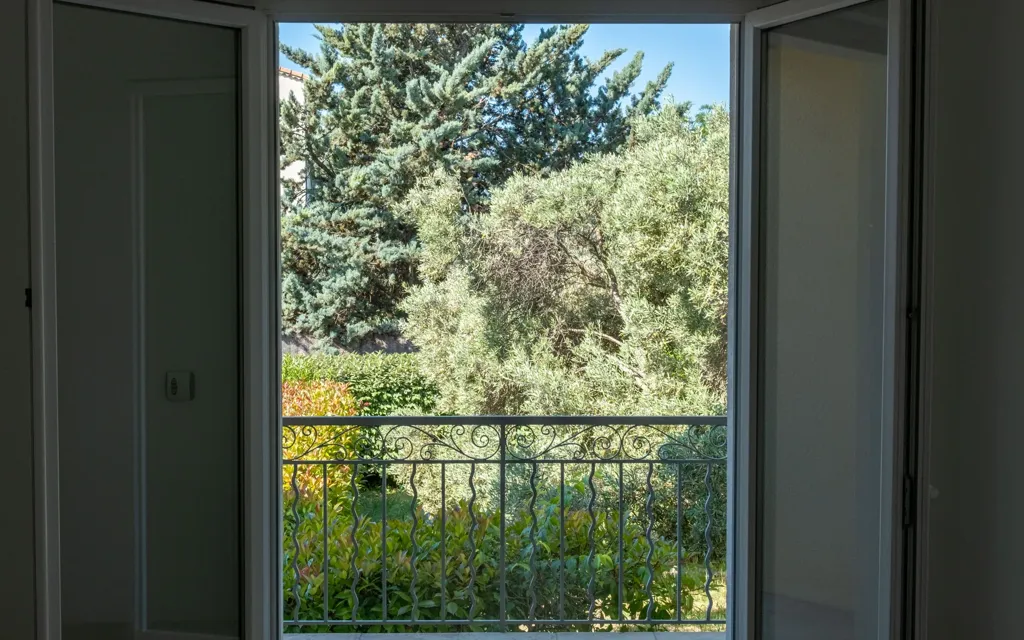Rõdu - Two-Appartment House with Garden in Forcalquier