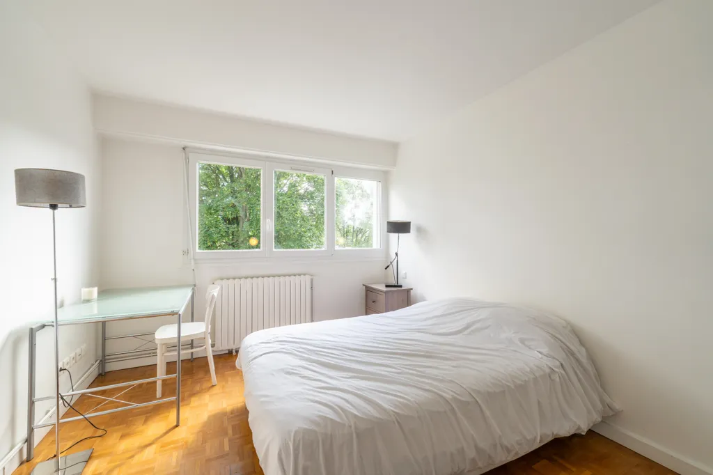Camere da letto - 2-Bedroom Apartment with Balcony in Cachan