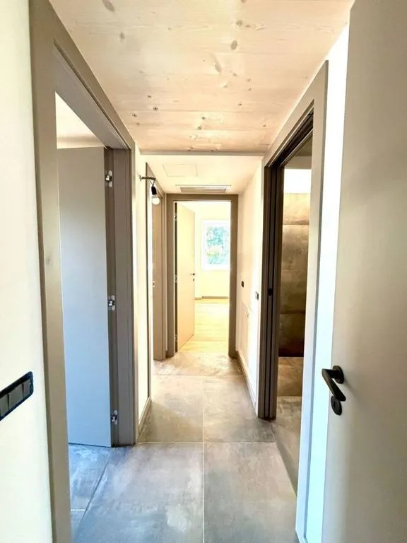 Entrée - Luxury Flat with Lake View in Riva del Garda