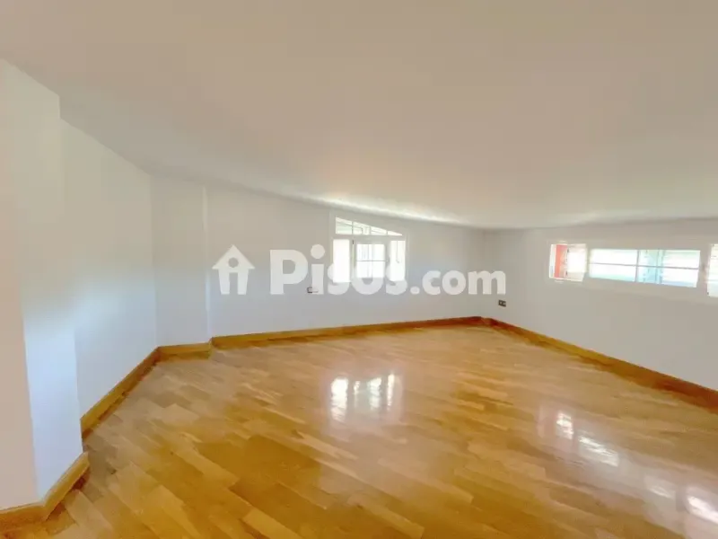 Maison 5 chambres à ES