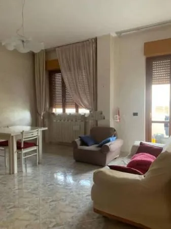Séjour - Apartment with Balcony in Castrovillari