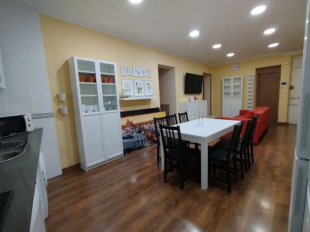 Söögituba - 7-Bedroom Flat with Terrace in Madrid Centre