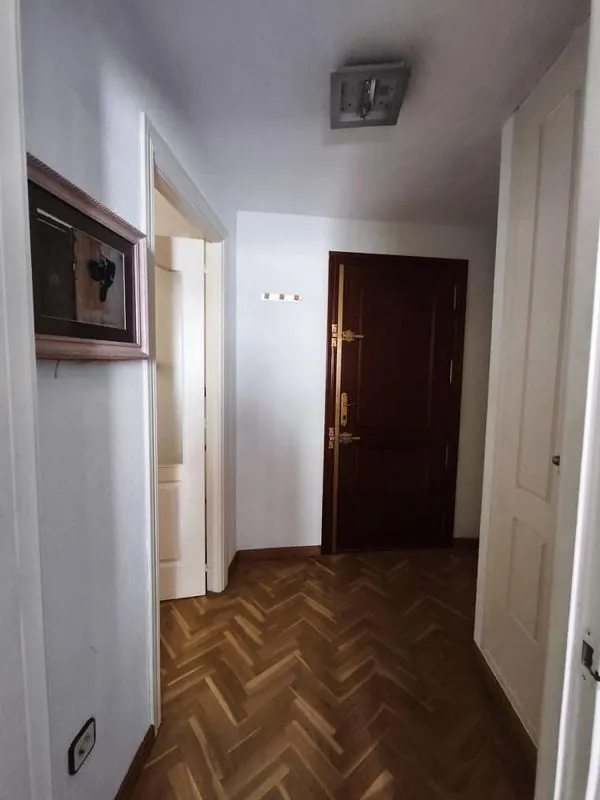 hallway_entrance