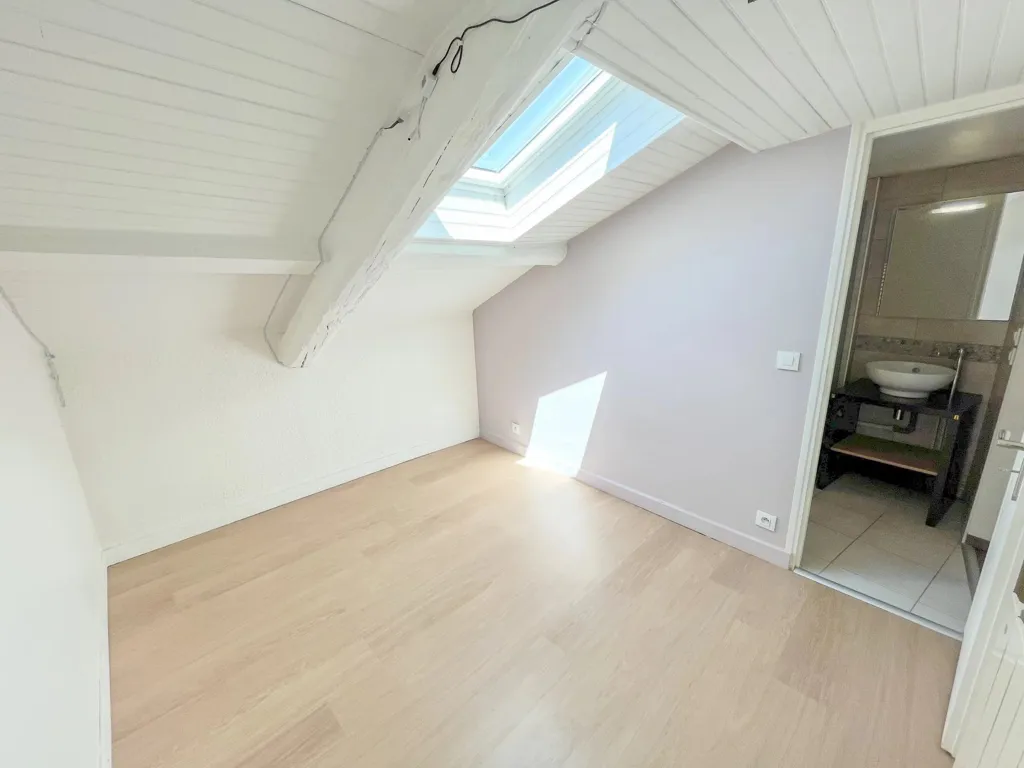 Toad - Bright 2-Bed Flat in Renage