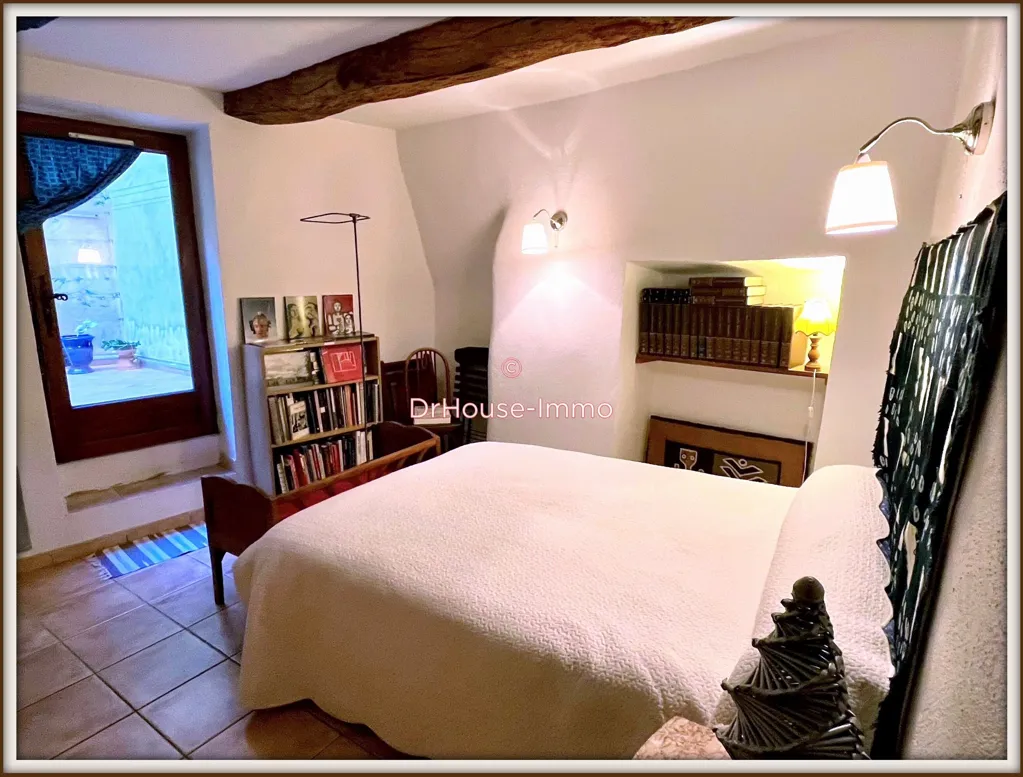 Chambres - Appartement avec Terrasse au Coeur de Lorgues