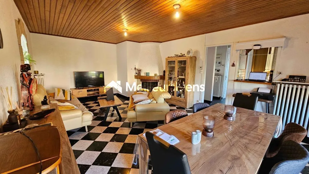Salle à manger - Maison Individuelle avec Jardin à Louvignies