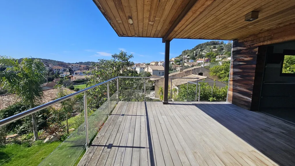Balcony - Contemporary House with Hill Views in La Colle-sur-Loup