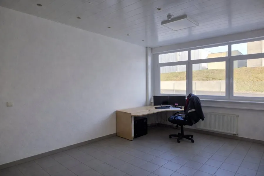 Bureau - Local commercial à Trierweiler