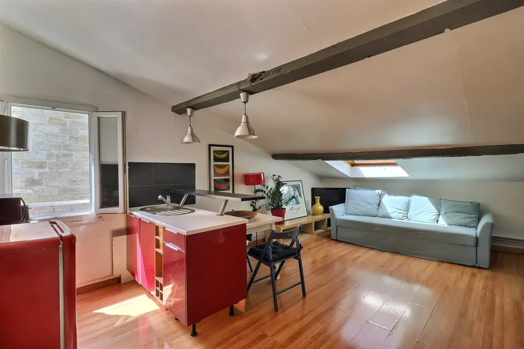 Rooms - T2 with Basilica View in Bordeaux
