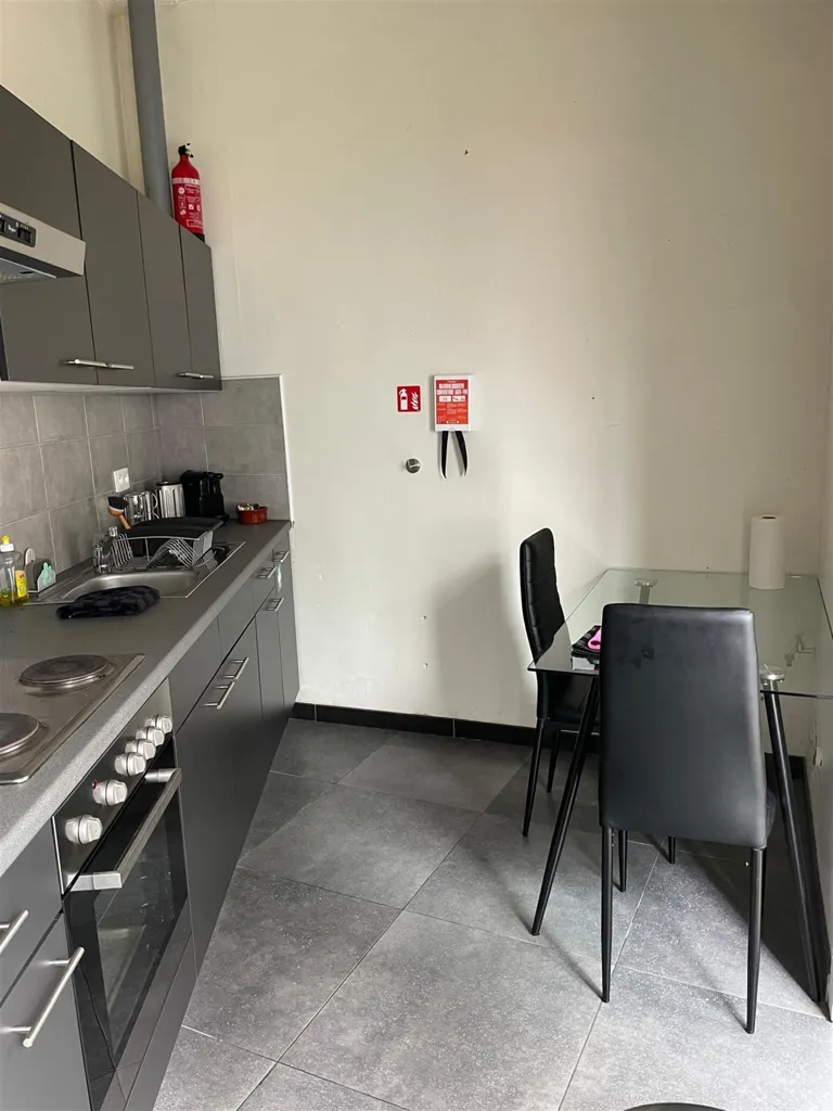 Köök - Office Space with Terrace in Duffel-West