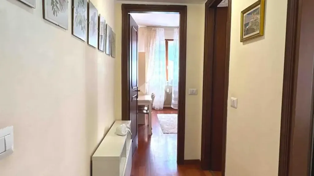 1-room apartment in IT