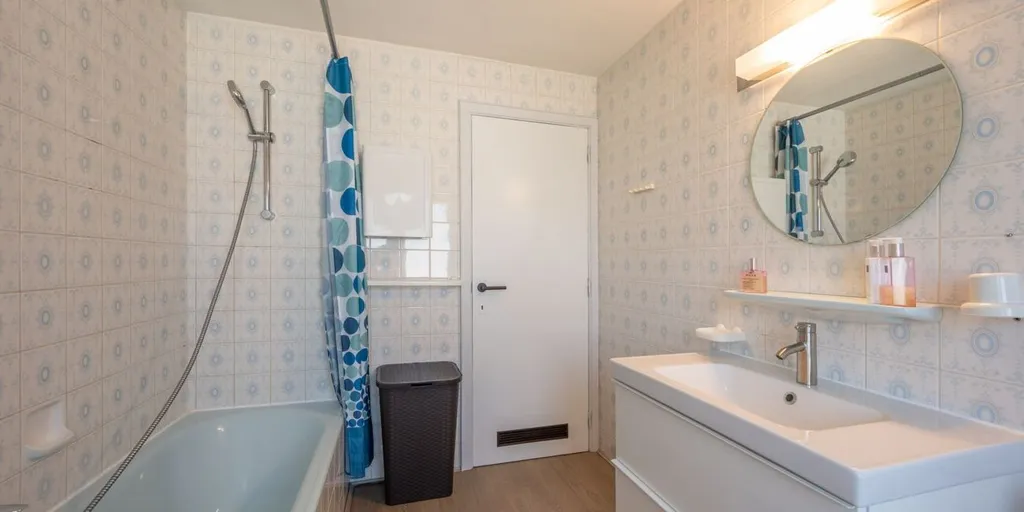 Salles de bain - Appartement avec Vue sur la Nature à Wenduine
