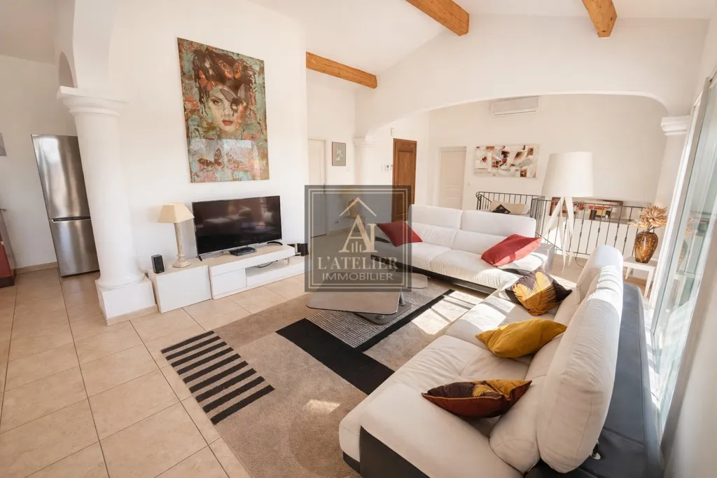 Soggiorno - Contemporary Villa with Panoramic View in Solliès-Ville