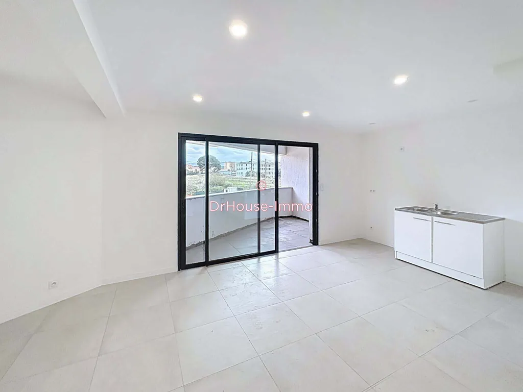 Soggiorno - 2-Bedroom Apartment with Terrace in Ajaccio