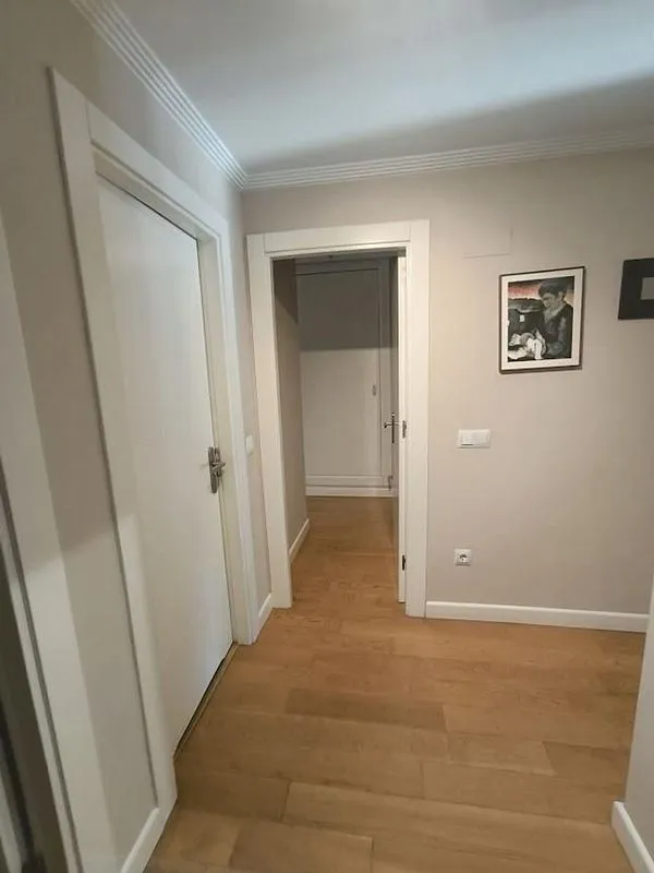 Esik - Apartment with Trunk Space in Auditorio, Oviedo