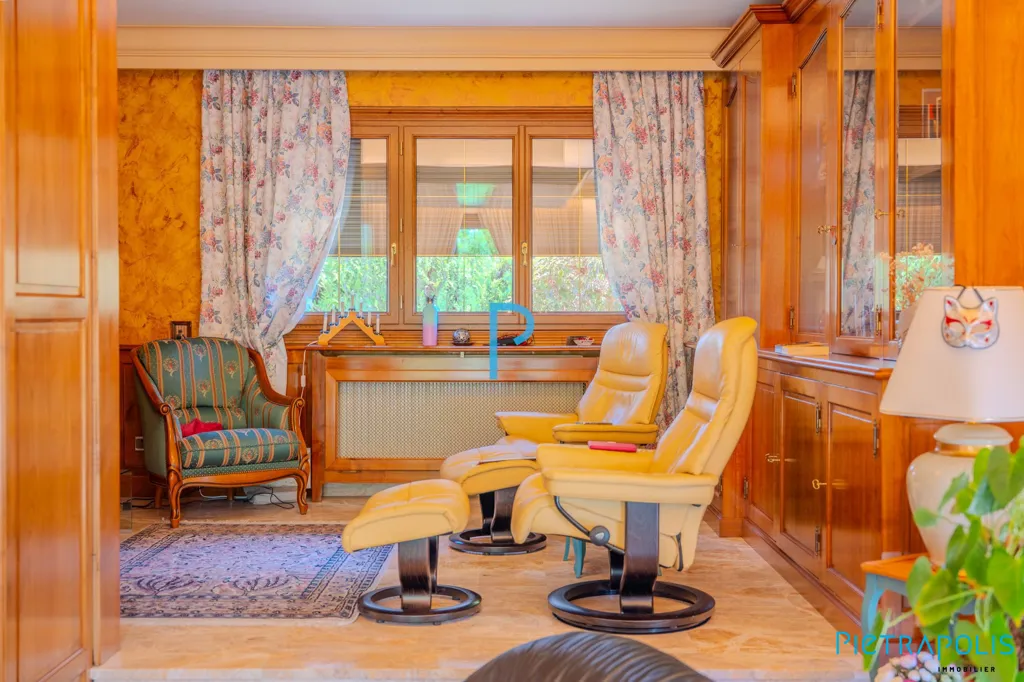 Office - Architect-Designed House with Garden in Thizy