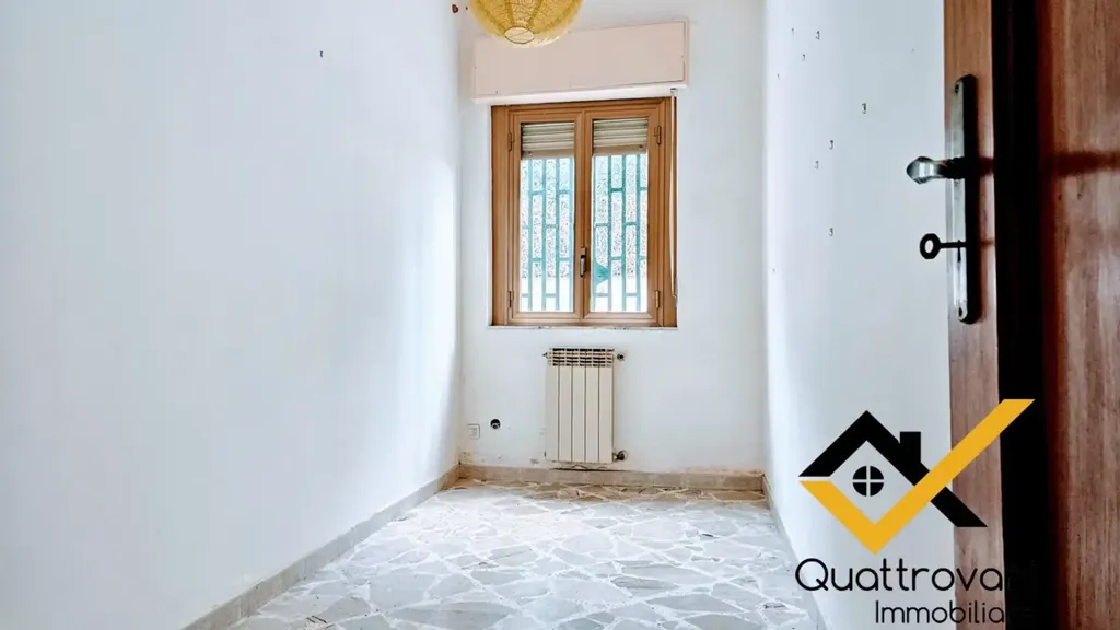 hallway_entrance