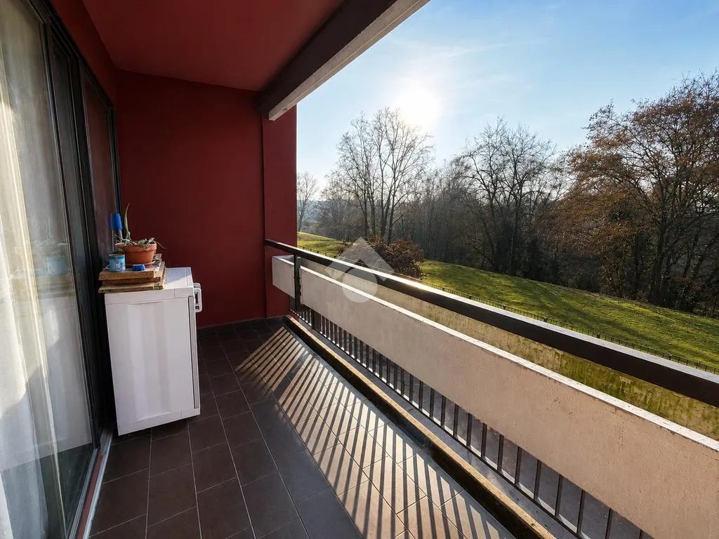 Balcon - Bright 2-Bedroom Apartment with Balcony in Basiglio