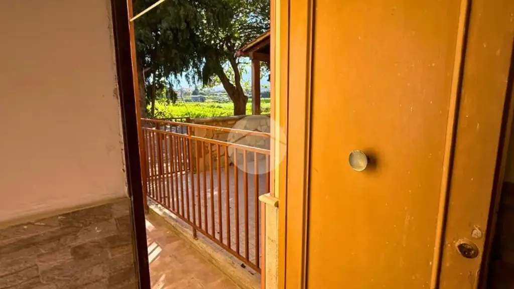 Rõdu - Bright Bilocale with Garden View in Palermo