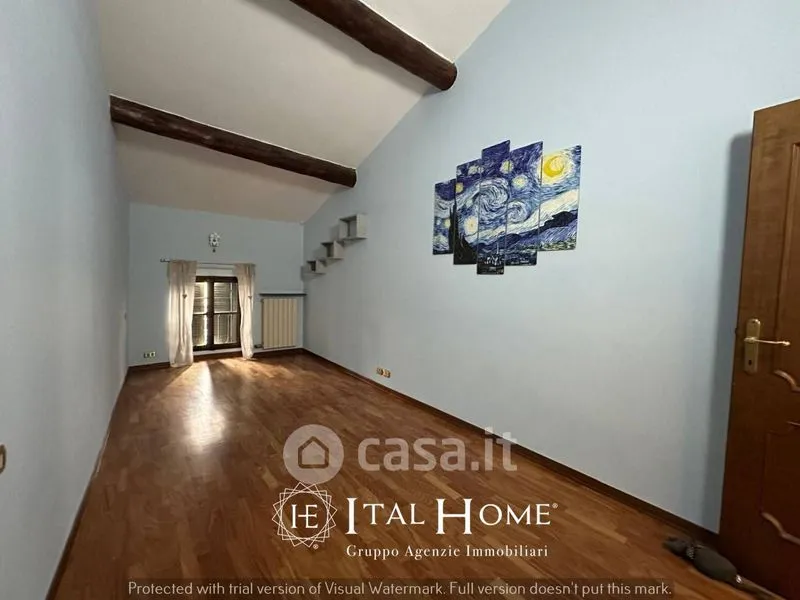 Esik - Two-Level Apartment in Corso Castelvecchio, Verona