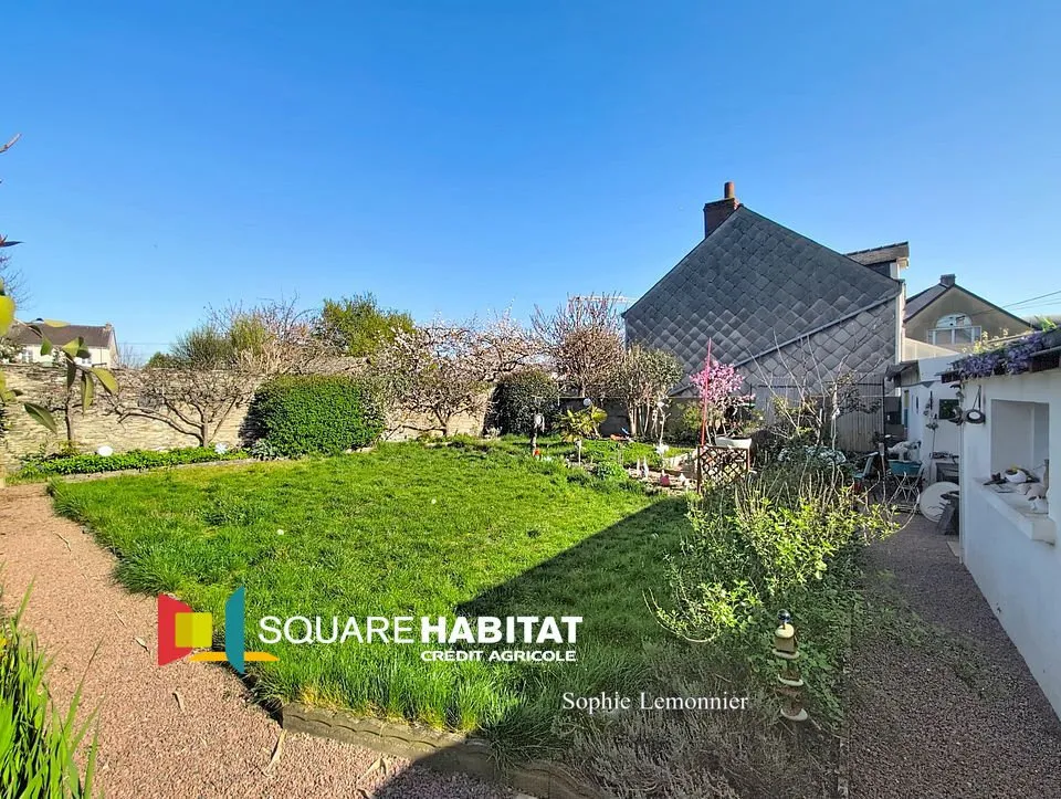 Aed - Single-Storey House with Garden in Quiet Setting