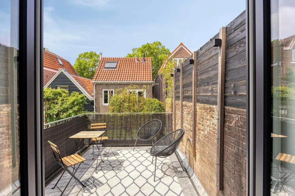 Jardin - Bespoke Bungalow with Two Terraces in Haarlem