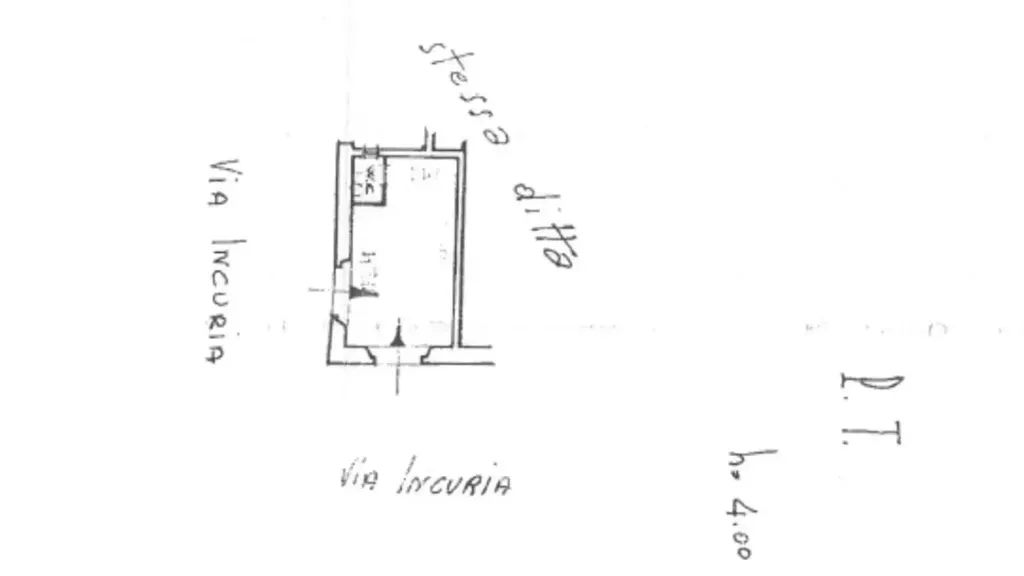 Plan - Quadrilocale with Historical Features in Bari