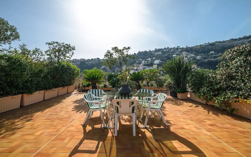Terrass - Penthouse with Rooftop Terrace in Nice
